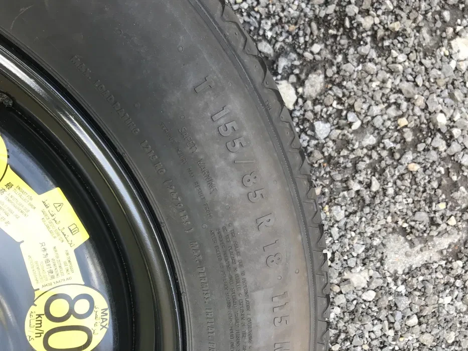 Гуми с джанти Continental 155/85R18, снимка 2 - Гуми и джанти - 56344872