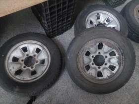        195/70R15  Toyota Hiace