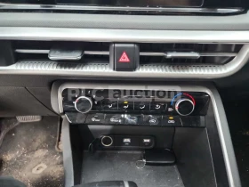 Kia K5, снимка 15