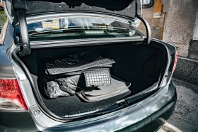 Toyota Avensis 2.2, снимка 13