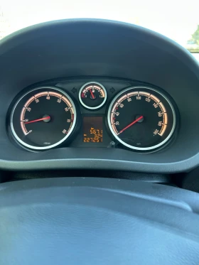 Opel Corsa 1.2 Газ, снимка 16
