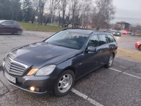 Mercedes-Benz E 200, снимка 1