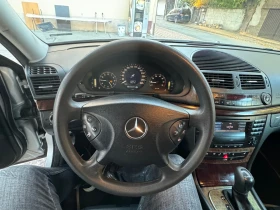 Mercedes-Benz E 240 E klasa 2, 4 benzin 200+ + , снимка 9