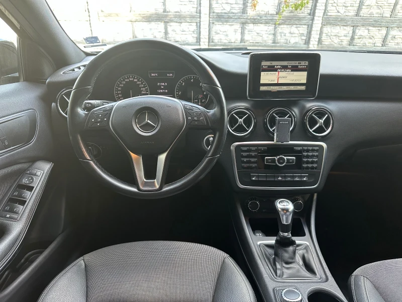 Mercedes-Benz A 180 ДИСТРОНИК, снимка 8 - Автомобили и джипове - 42548948