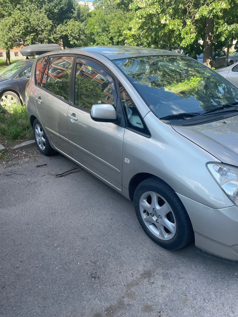 Toyota Verso, снимка 3 - Автомобили и джипове - 46519499