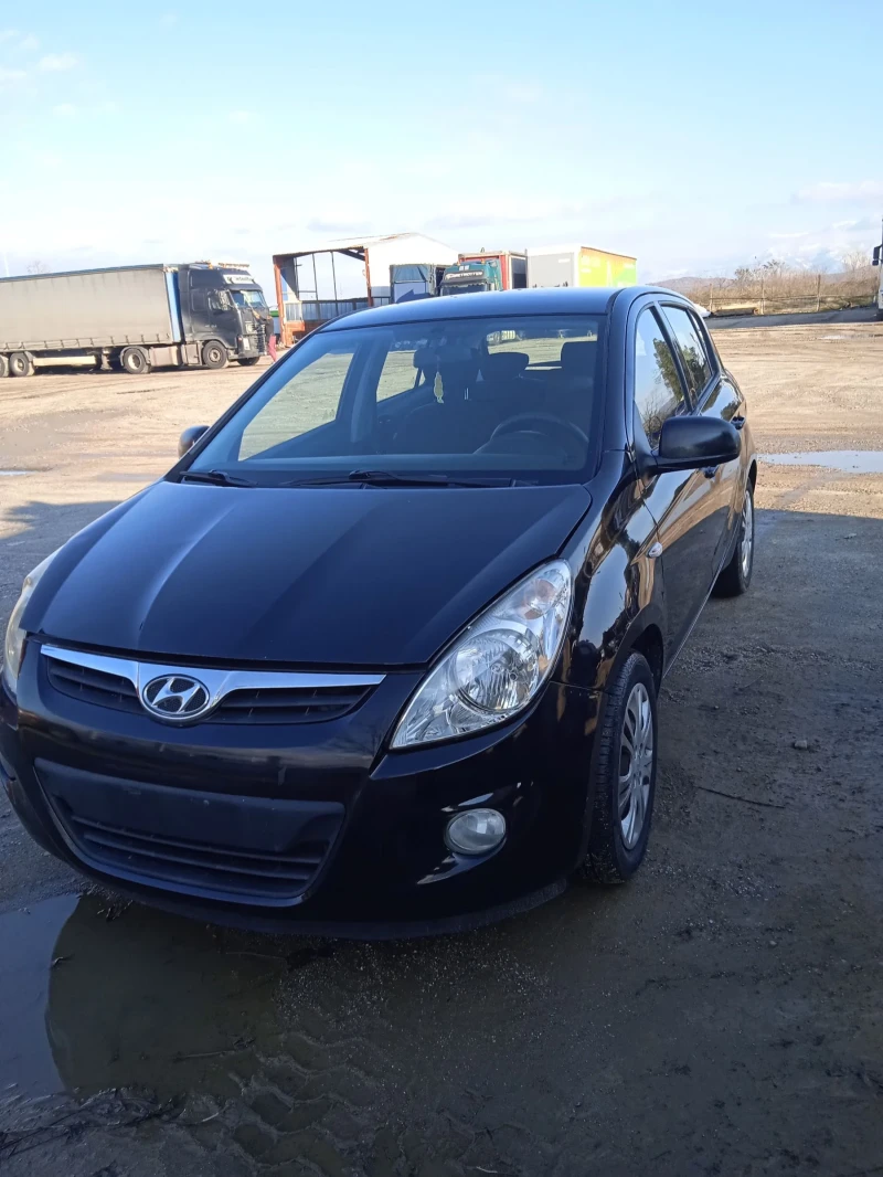 Hyundai I20, снимка 1 - Автомобили и джипове - 47449964