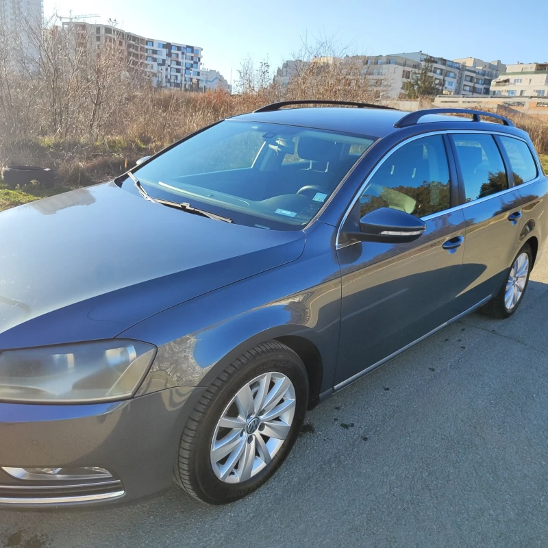 VW Passat, снимка 1 - Автомобили и джипове - 49173850