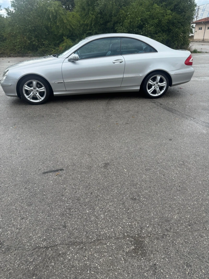 Mercedes-Benz CLK 2.7 CDI, снимка 3 - Автомобили и джипове - 51553681