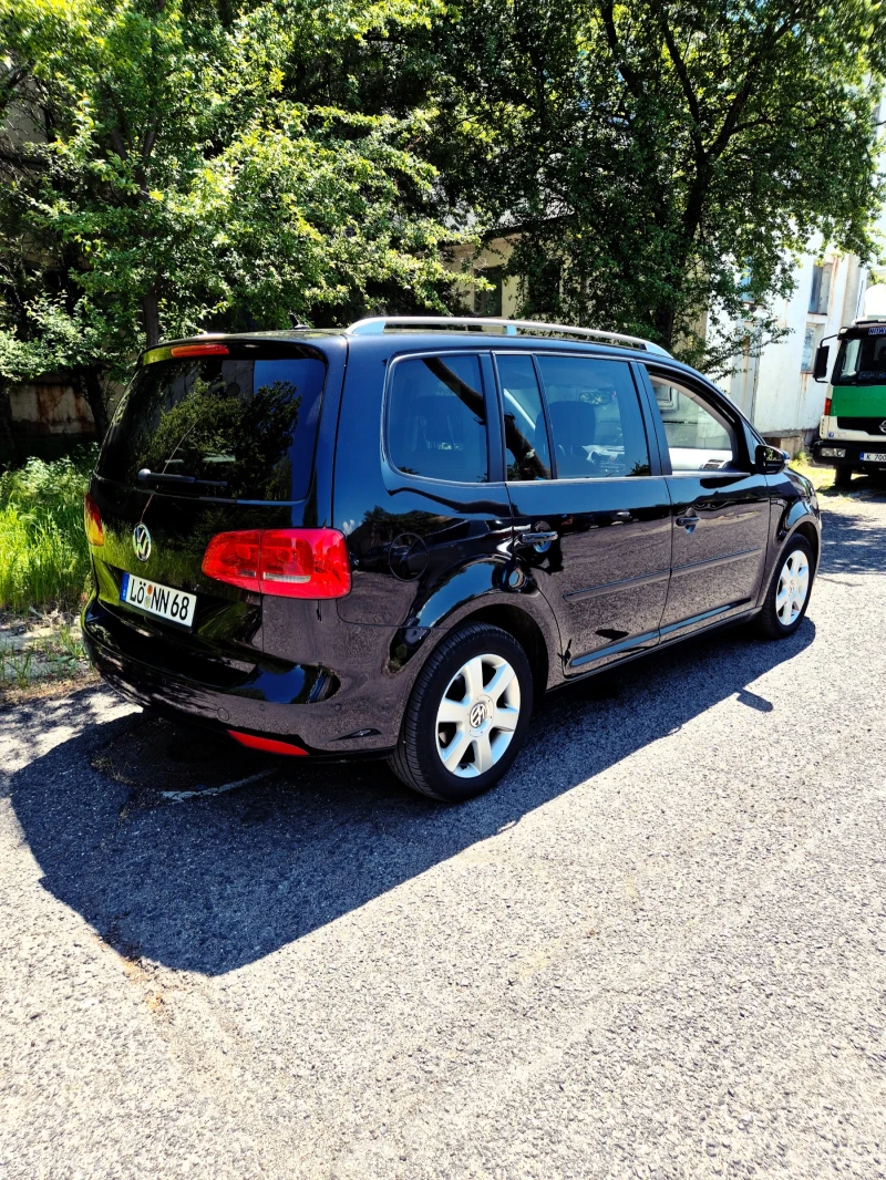 VW Touran 2.0TDI 140, снимка 3 - Автомобили и джипове - 52939339