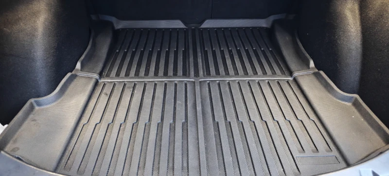 Tesla Model 3, снимка 7 - Автомобили и джипове - 53077987