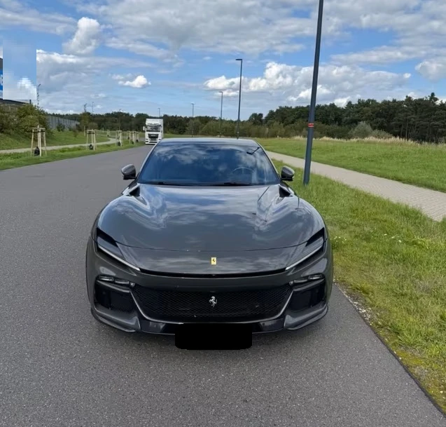 Ferrari Purosangue V12 Carbon Paket - изображение 2