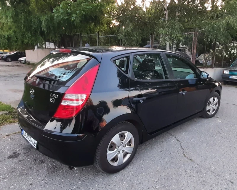 Hyundai I30, снимка 3 - Автомобили и джипове - 54401213
