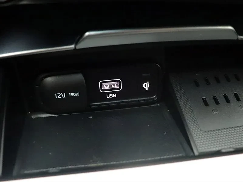 Kia Stinger 3.3 Gt Masters Turbo Package, снимка 14 - Автомобили и джипове - 55651936