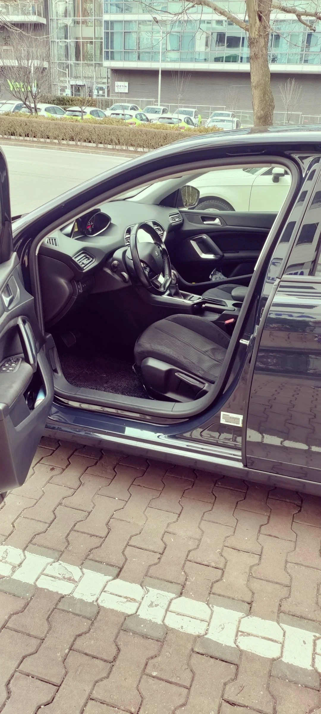 Peugeot 308 1.6 e-hdi 120hp AT | Mobile.bg � ����������� 13