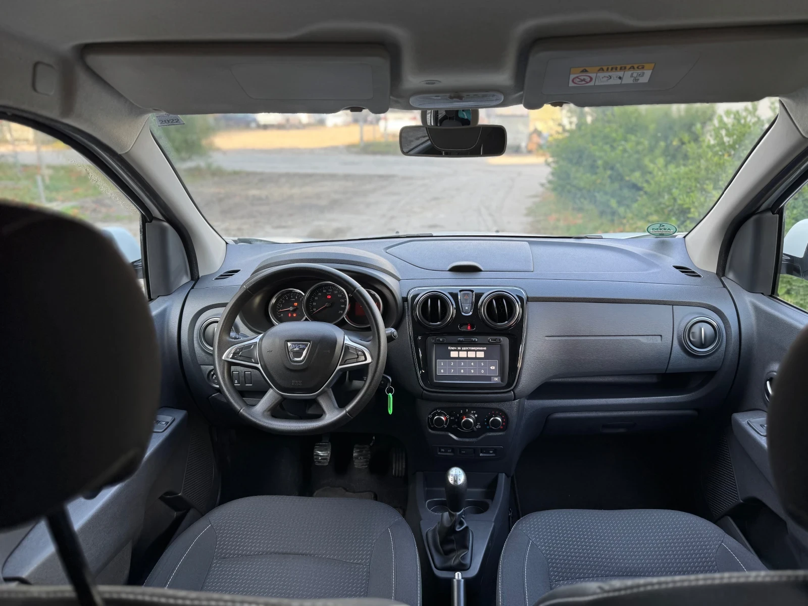 Dacia Lodgy 1.6* 105к.с* Клима* Темпомат* 80000км - изображение 8