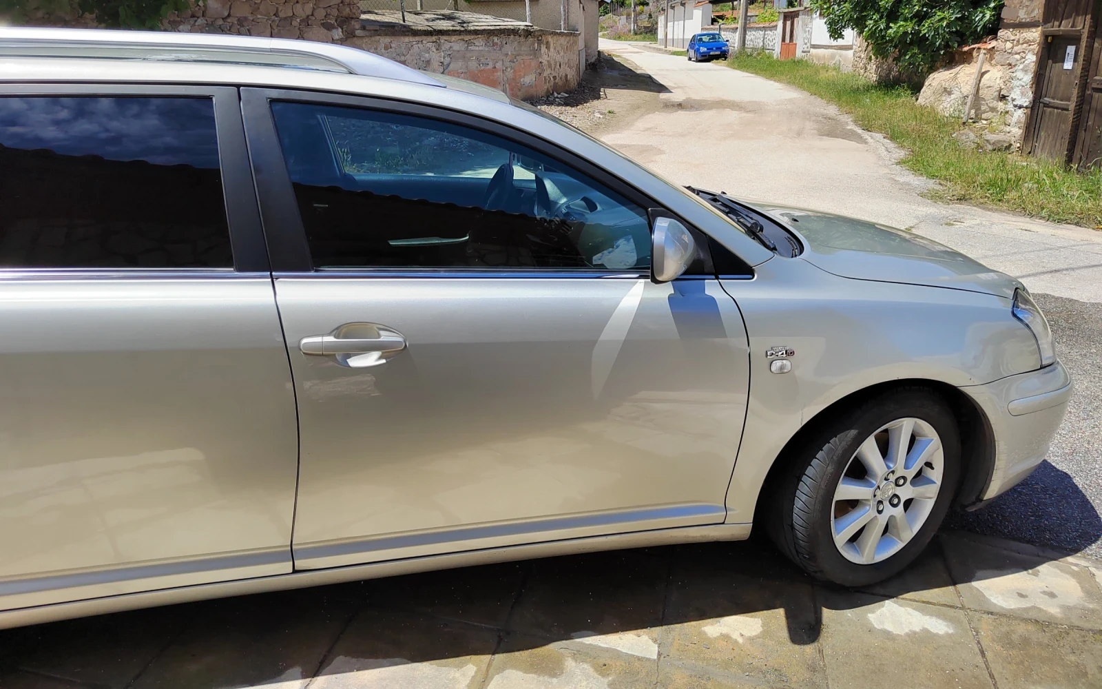 Toyota Avensis  - изображение 5