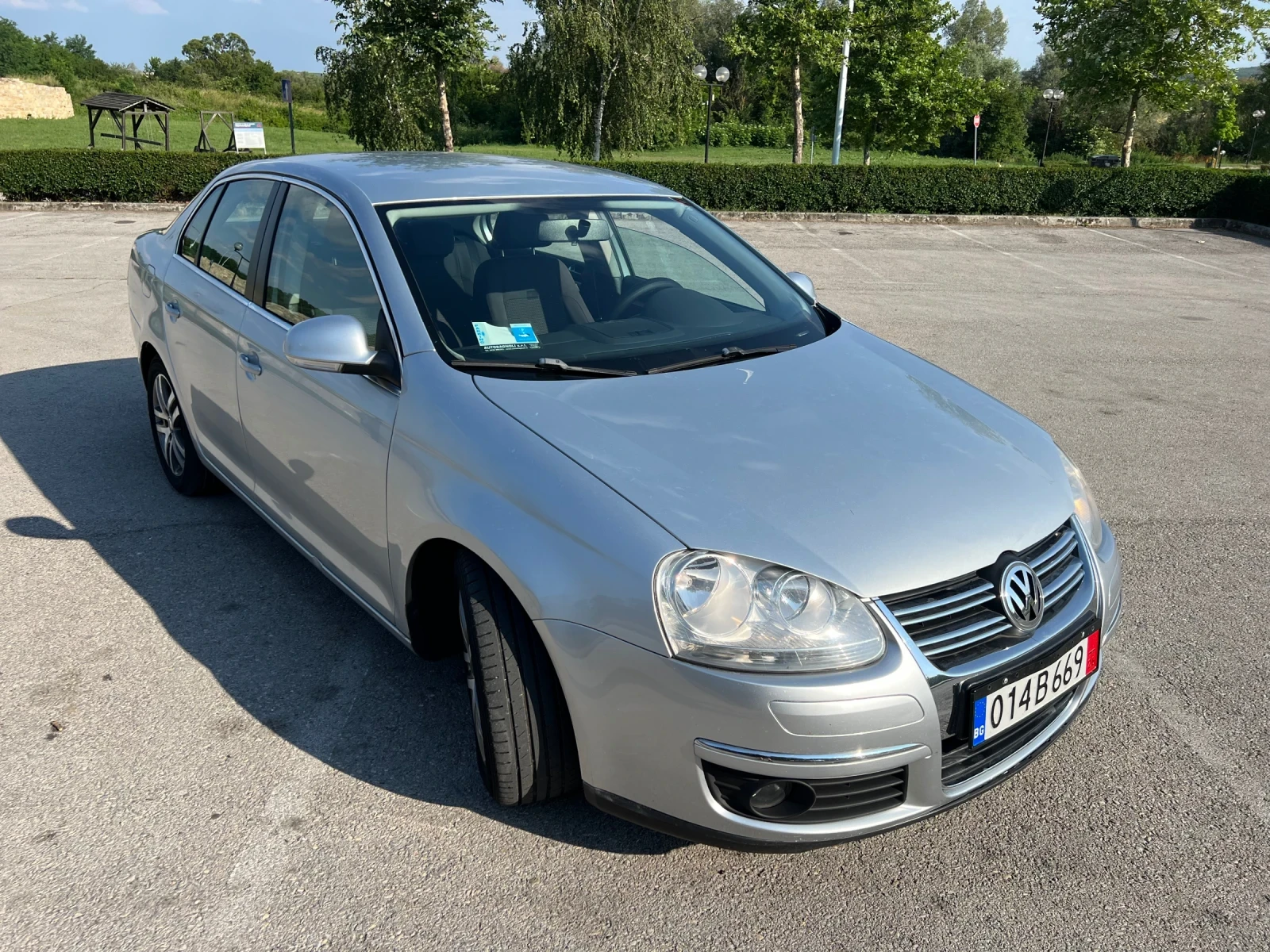 VW Jetta 1.4I-188 000KM - изображение 3