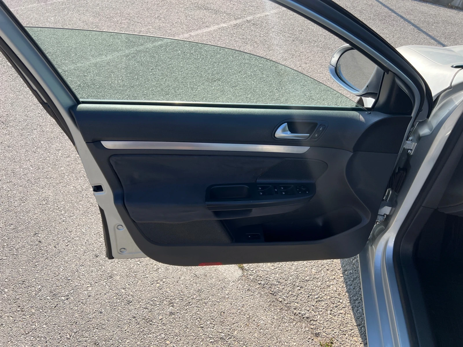VW Jetta 1.4I-188 000KM - изображение 10