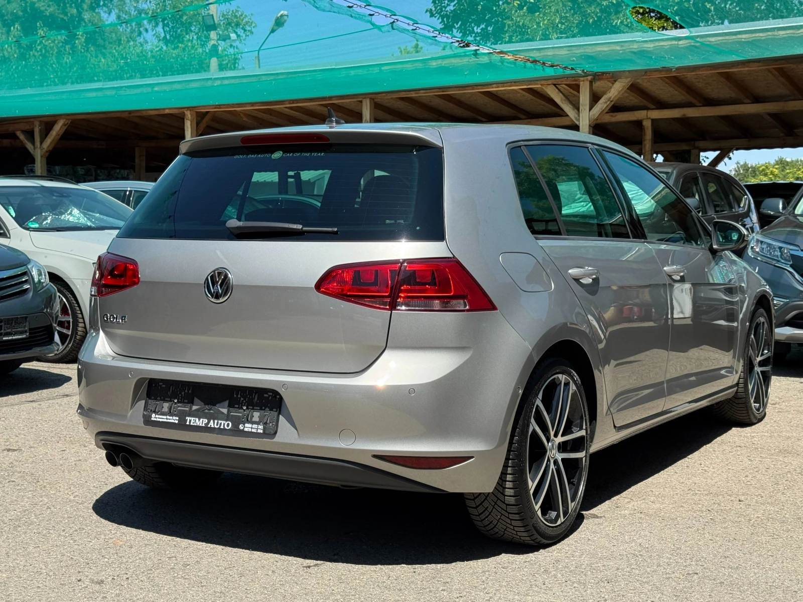 VW Golf 2.0TDI* DSG* СЕРВИЗНА КНИЖКА С ПЪЛНА ИСТОРИЯ В VW - изображение 3