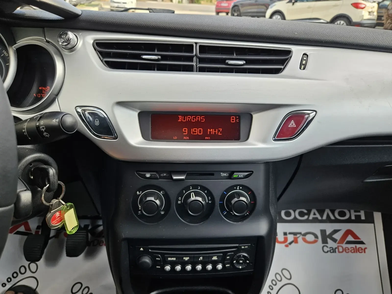 Citroen C3 1.1i-60��= 137.000��= 4���������= ���������  | Mobile.bg � ����������� 16