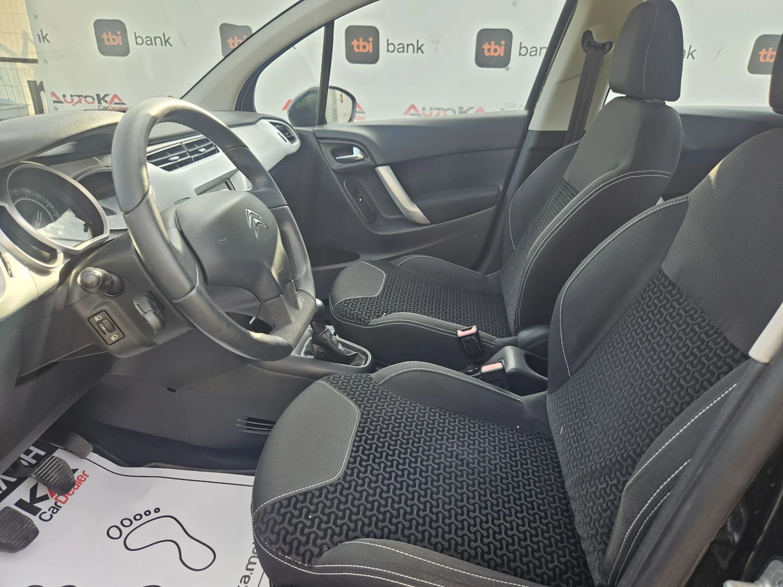 Citroen C3 1.1i-60кс= 137.000км= 4ЦИЛИНДЪРА= АВТОПИЛОТ  - изображение 7