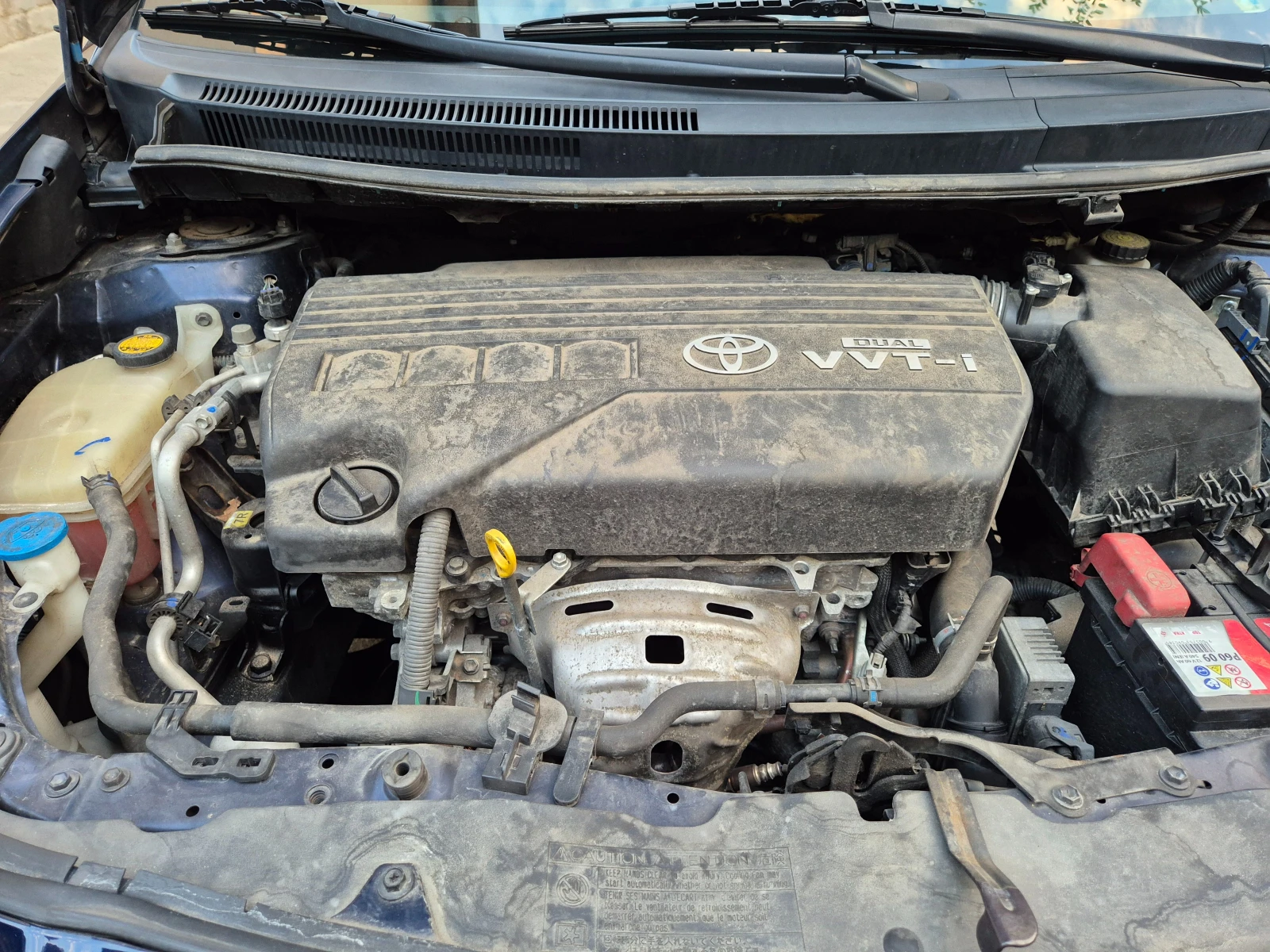 Toyota Auris 1.33ivvt-6speed--- japan | Mobile.bg   17