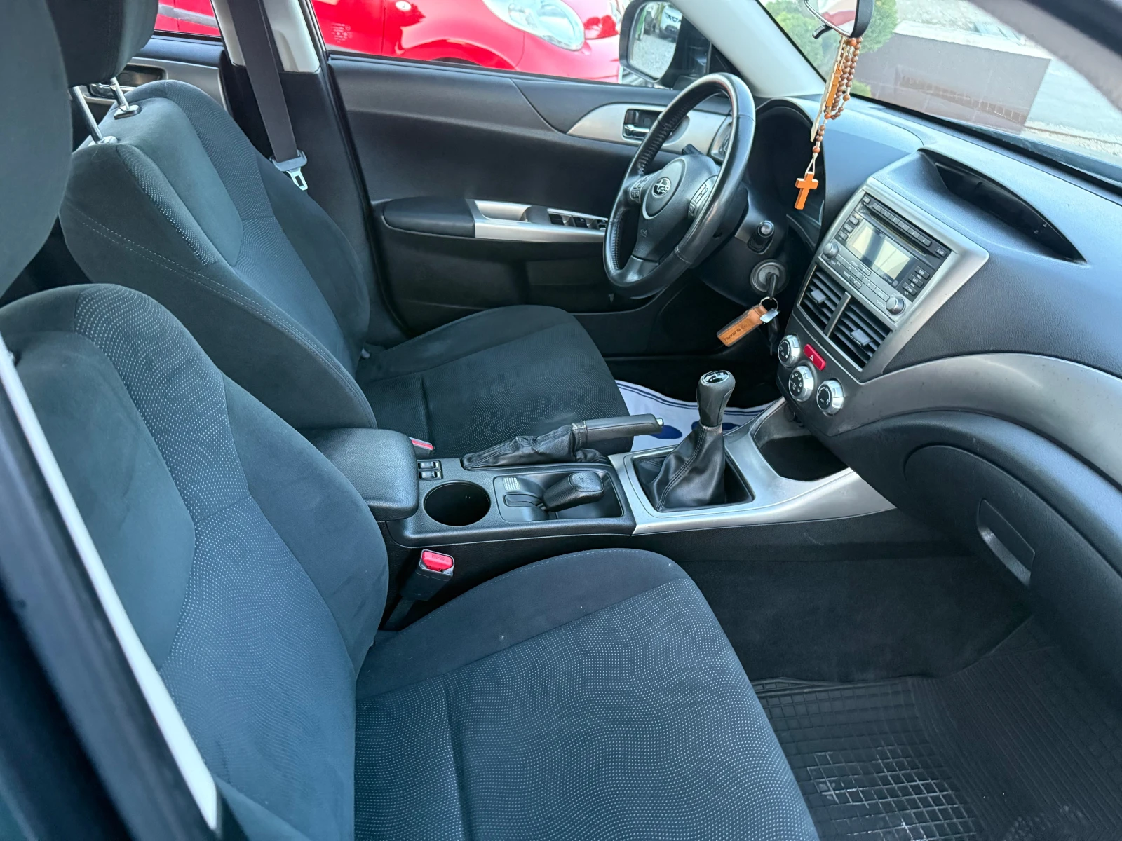 Subaru Impreza 1, 5 КЛИМА !! БЪРЗИ БАВНИ !! - изображение 10