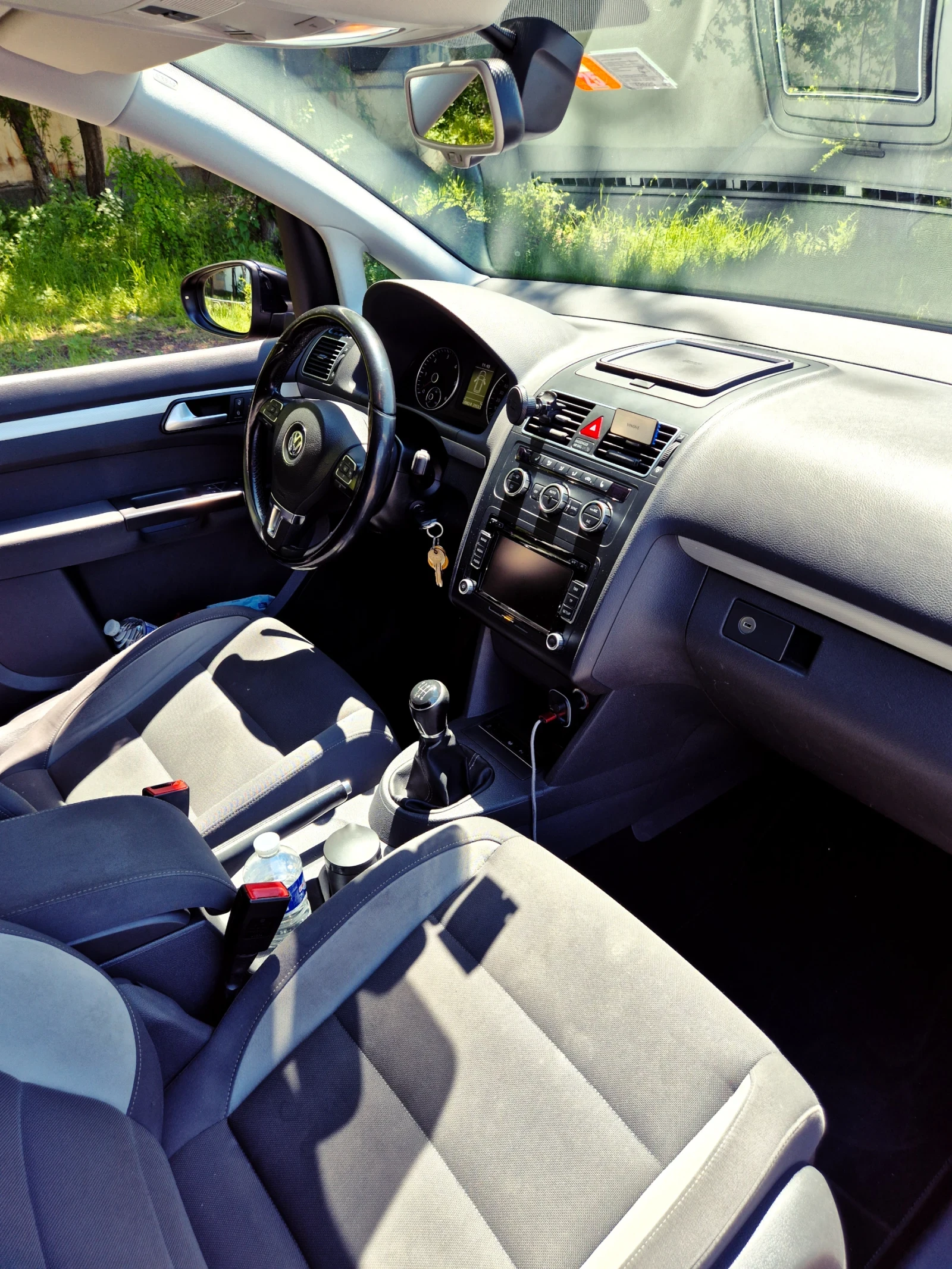 VW Touran 2.0TDI 140 - изображение 7