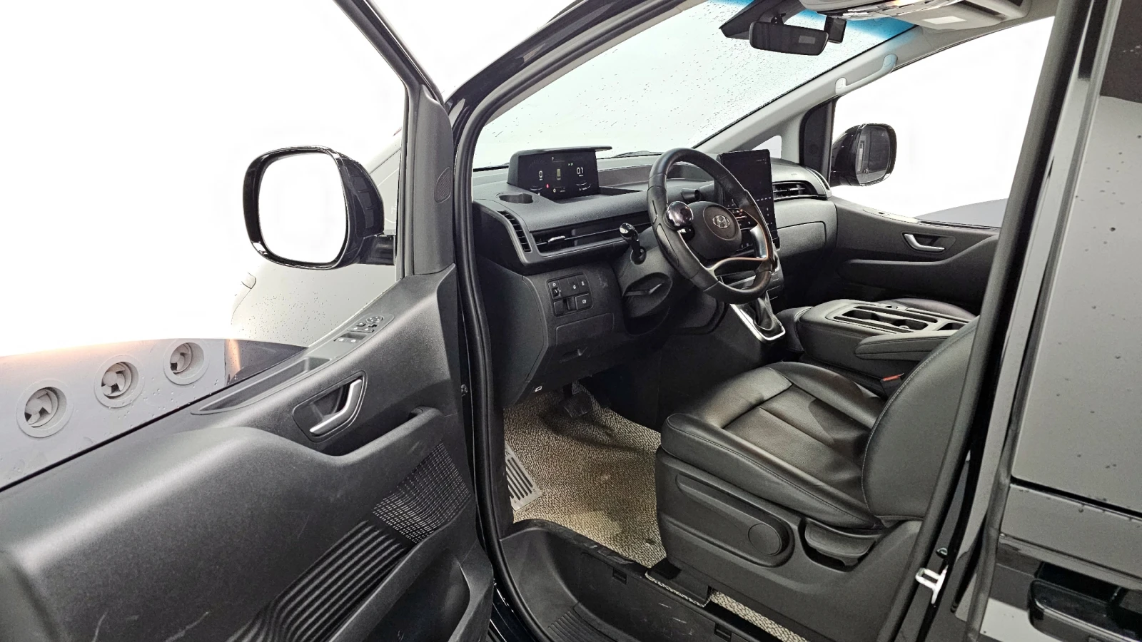 Hyundai Staria L3.5 Tourer 9seater autogeorge.com - изображение 9