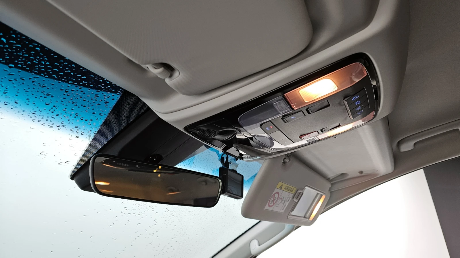 Hyundai Staria L3.5 Tourer 9seater autogeorge.com | Mobile.bg � ����������� 16