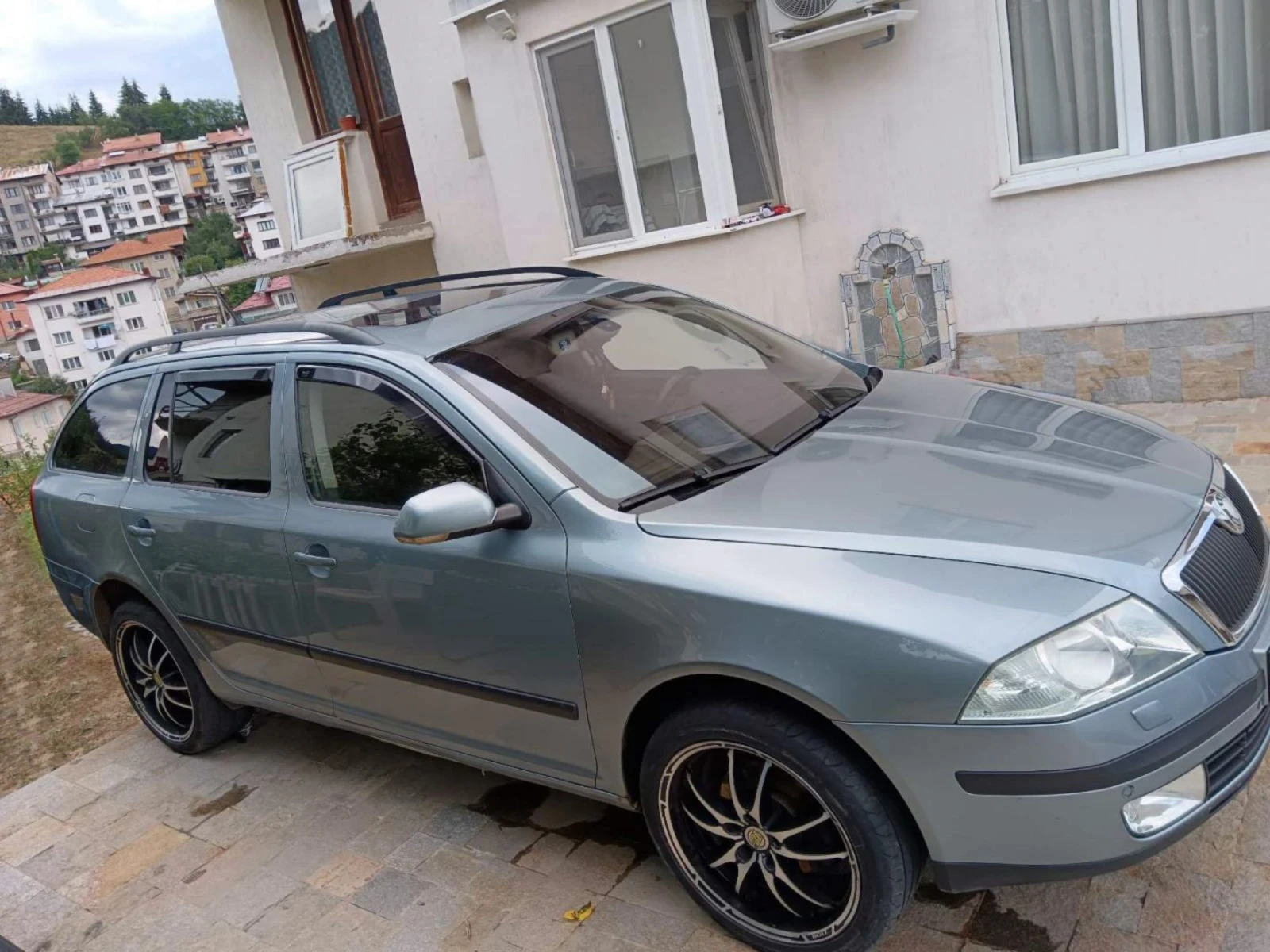 Skoda Octavia 1.9105hp 4x4 - изображение 6