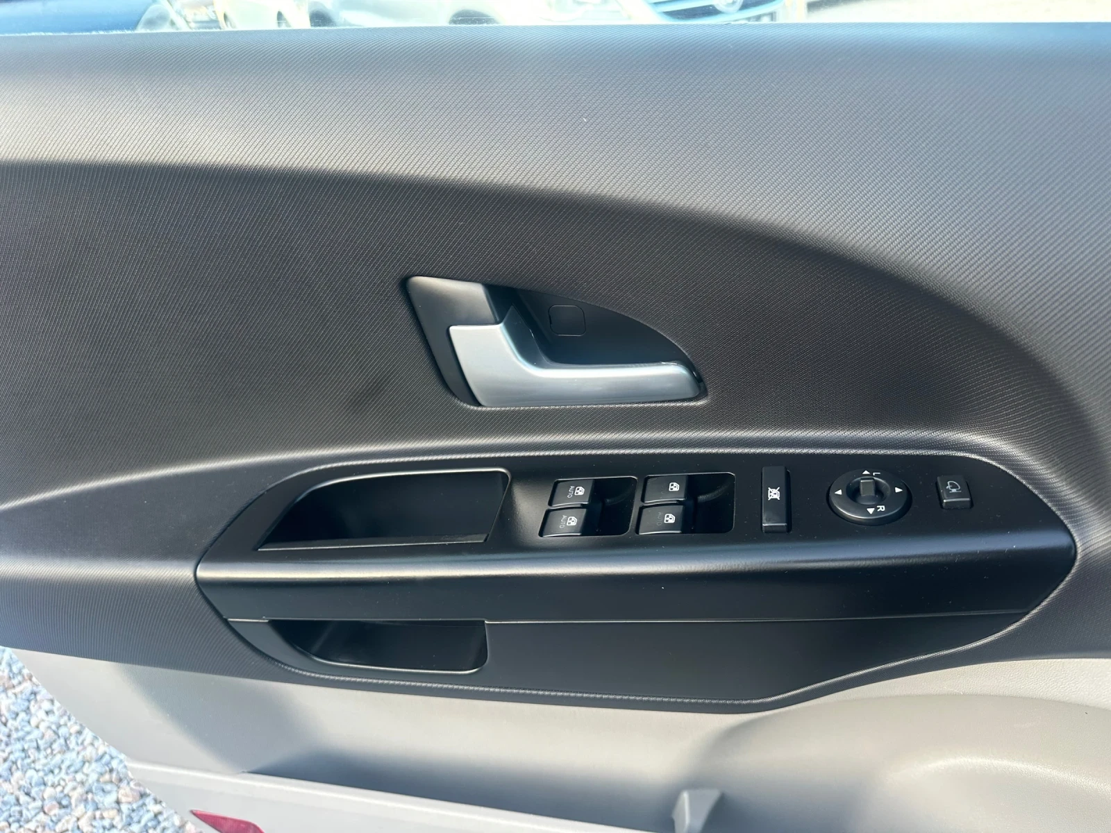 Kia Ceed 1.4 I , снимка 13 - Автомобили и джипове - 53829147