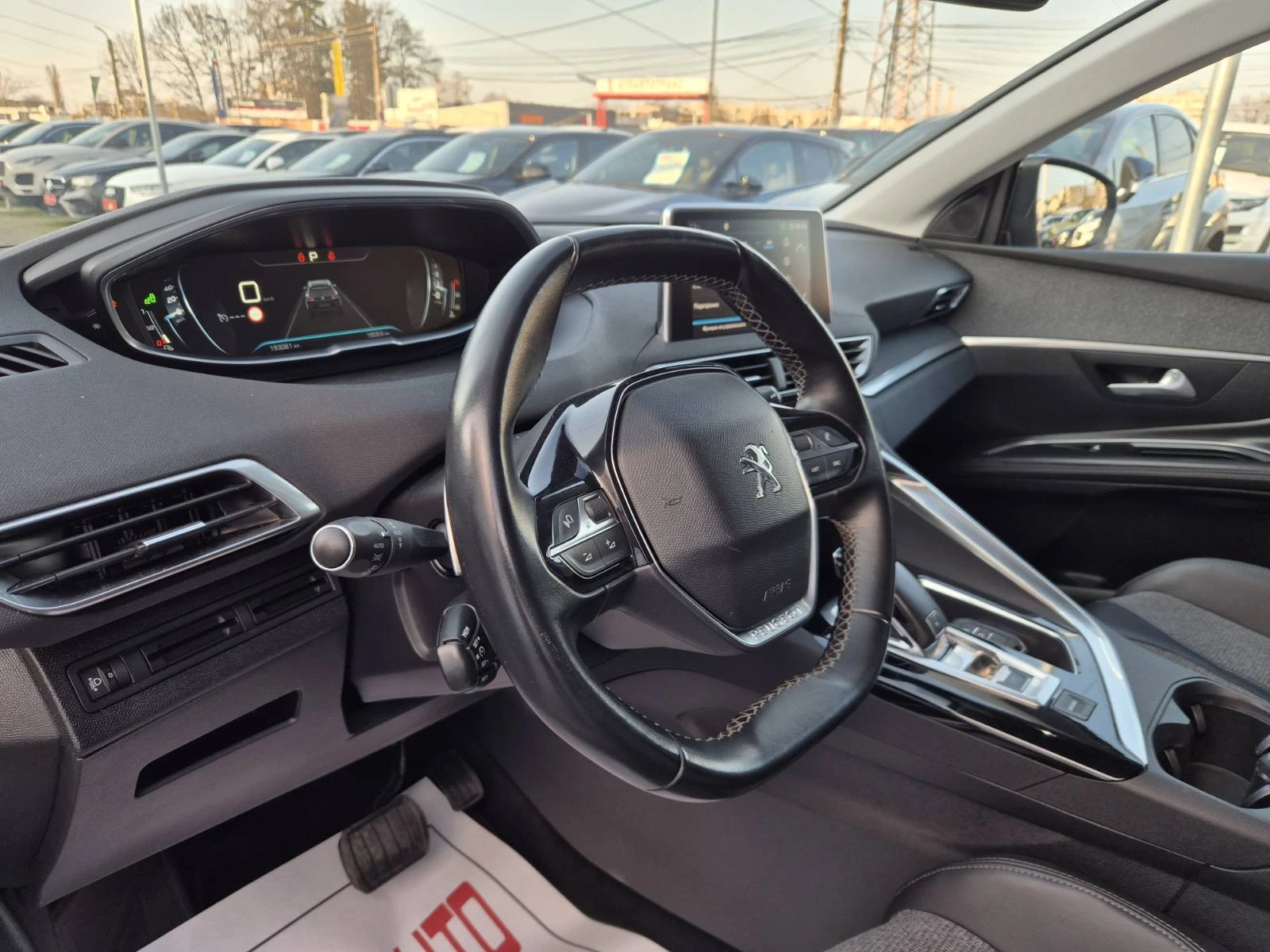 Peugeot 5008 1.6HDI-7 МЕСТА-2018г-190.000км, снимка 8 - Автомобили и джипове - 53851458