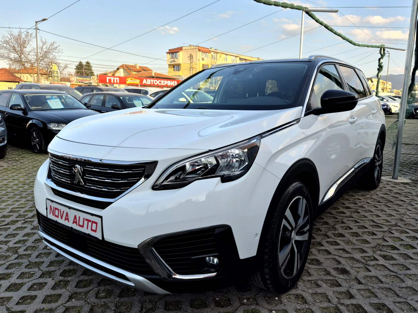 Peugeot 5008 1.6HDI-7 МЕСТА-2018г-190.000км