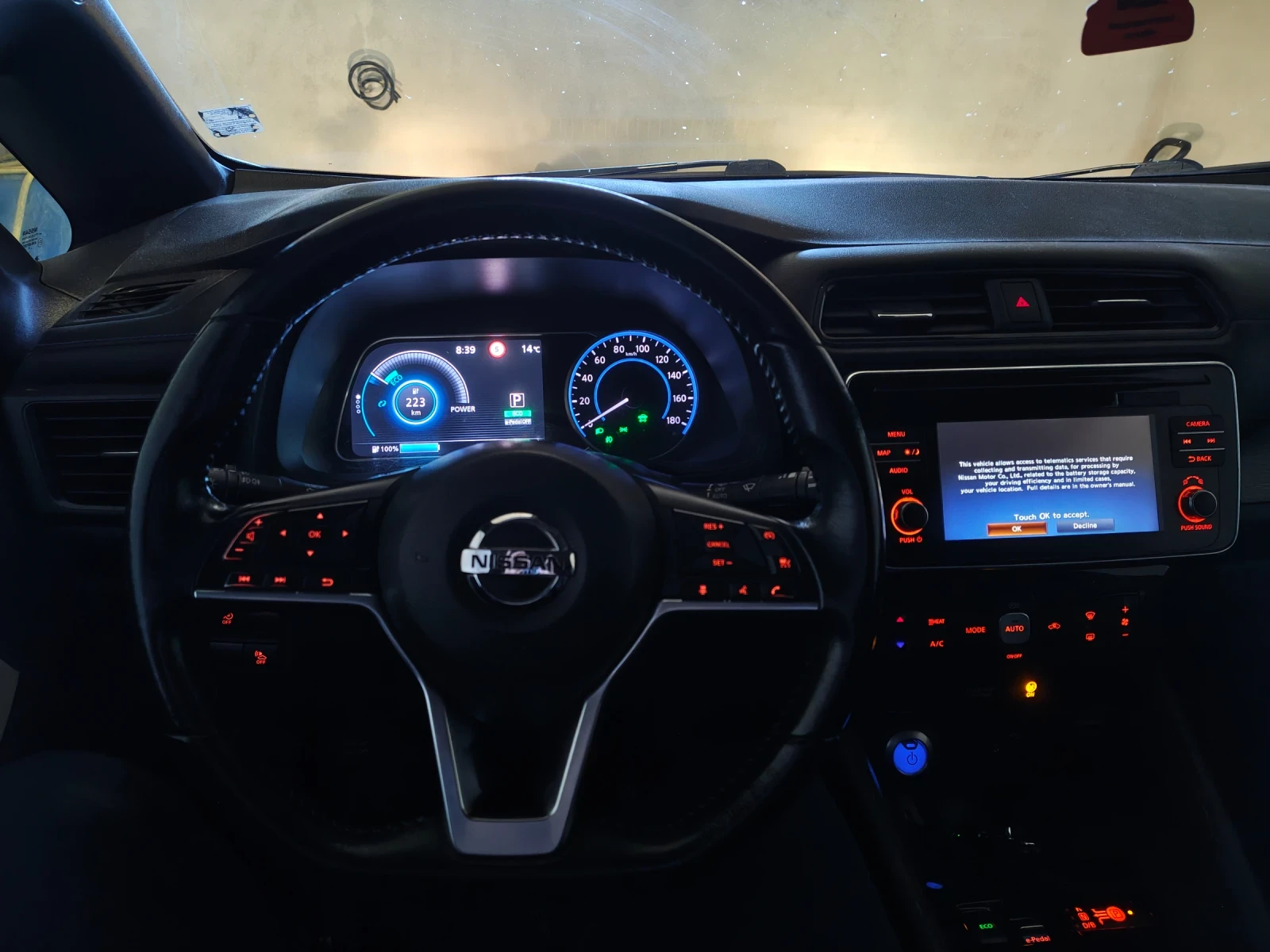 Nissan Leaf , снимка 7 - Автомобили и джипове - 54151229