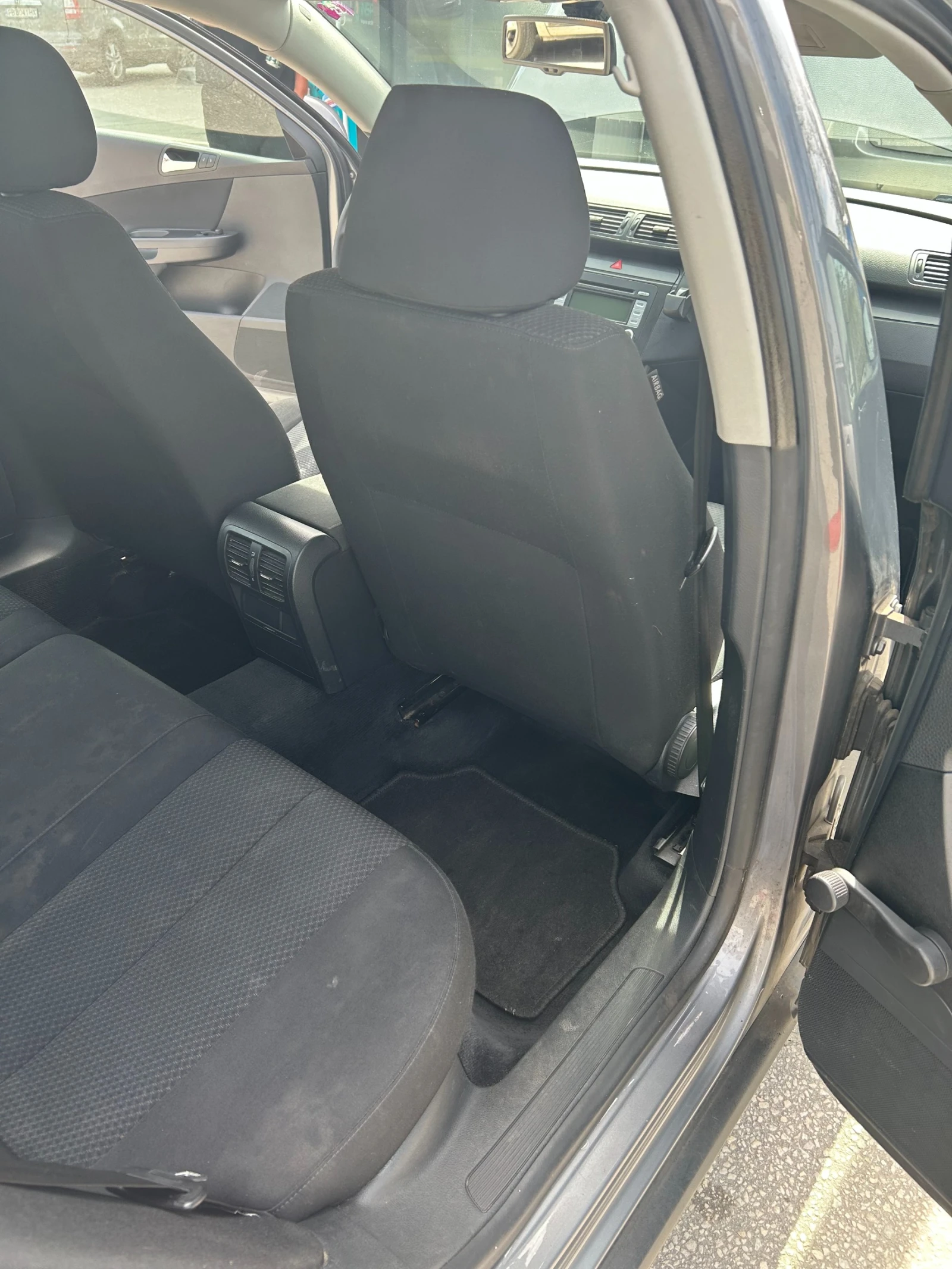 VW Passat, снимка 3 - Автомобили и джипове - 54490715