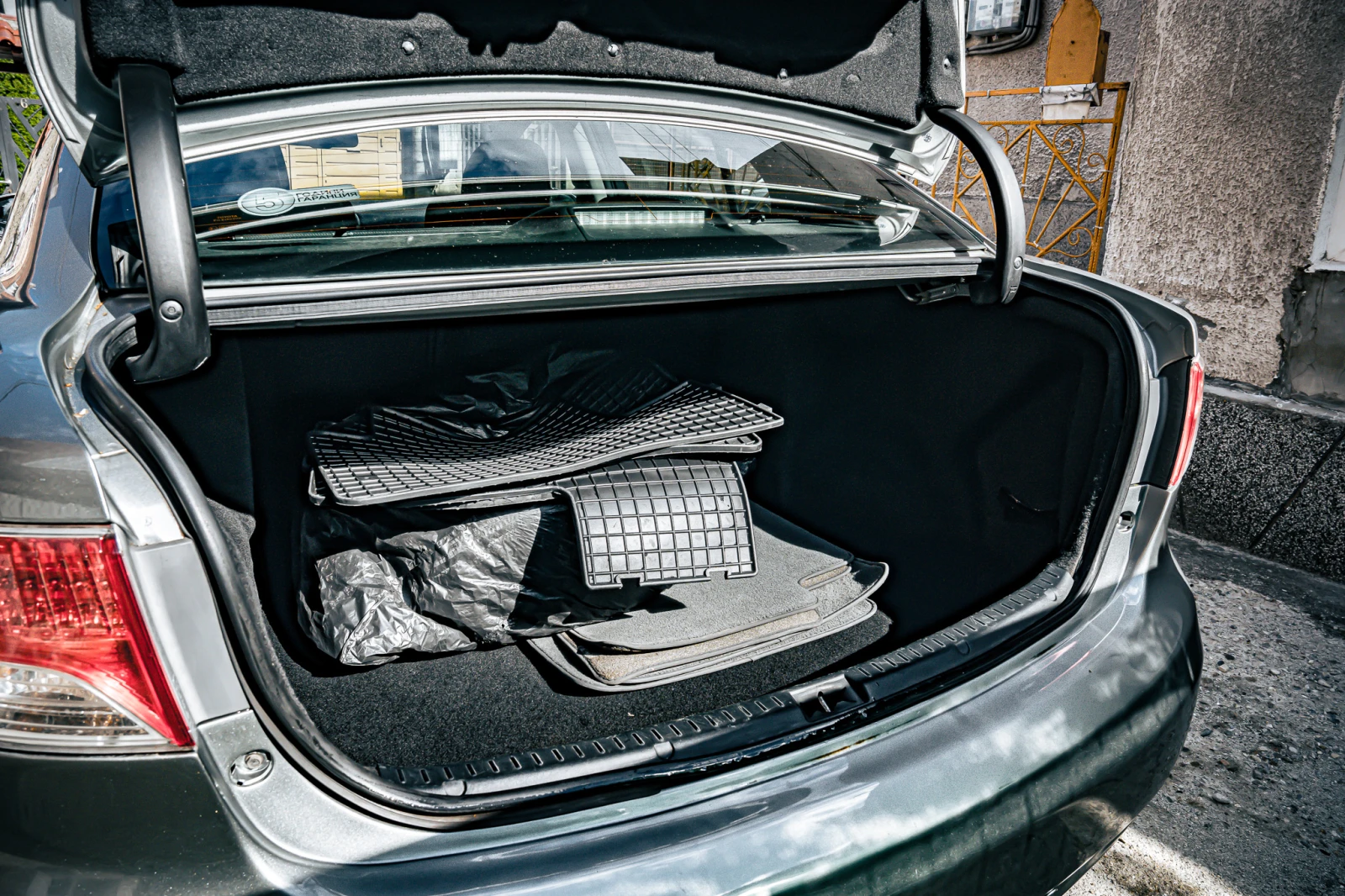 Toyota Avensis 2.2 | Mobile.bg � ����������� 13