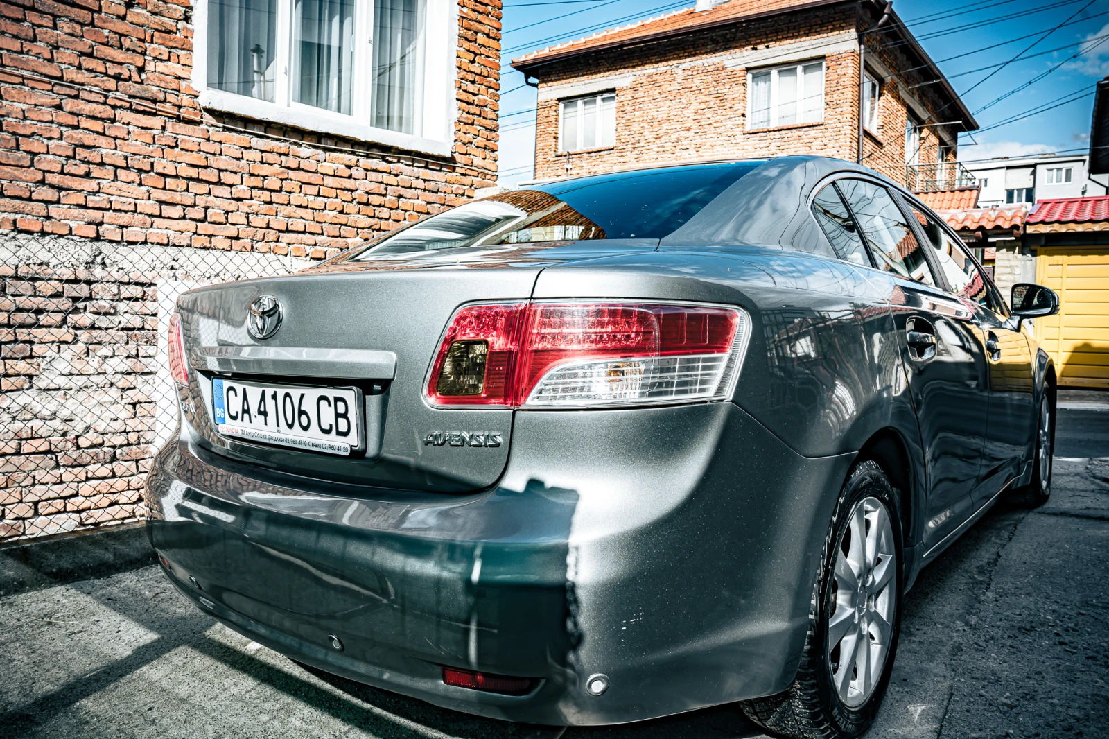 Toyota Avensis 2.2 | Mobile.bg � ����������� 3