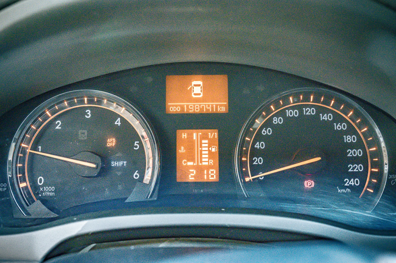 Toyota Avensis 2.2 | Mobile.bg � ����������� 5