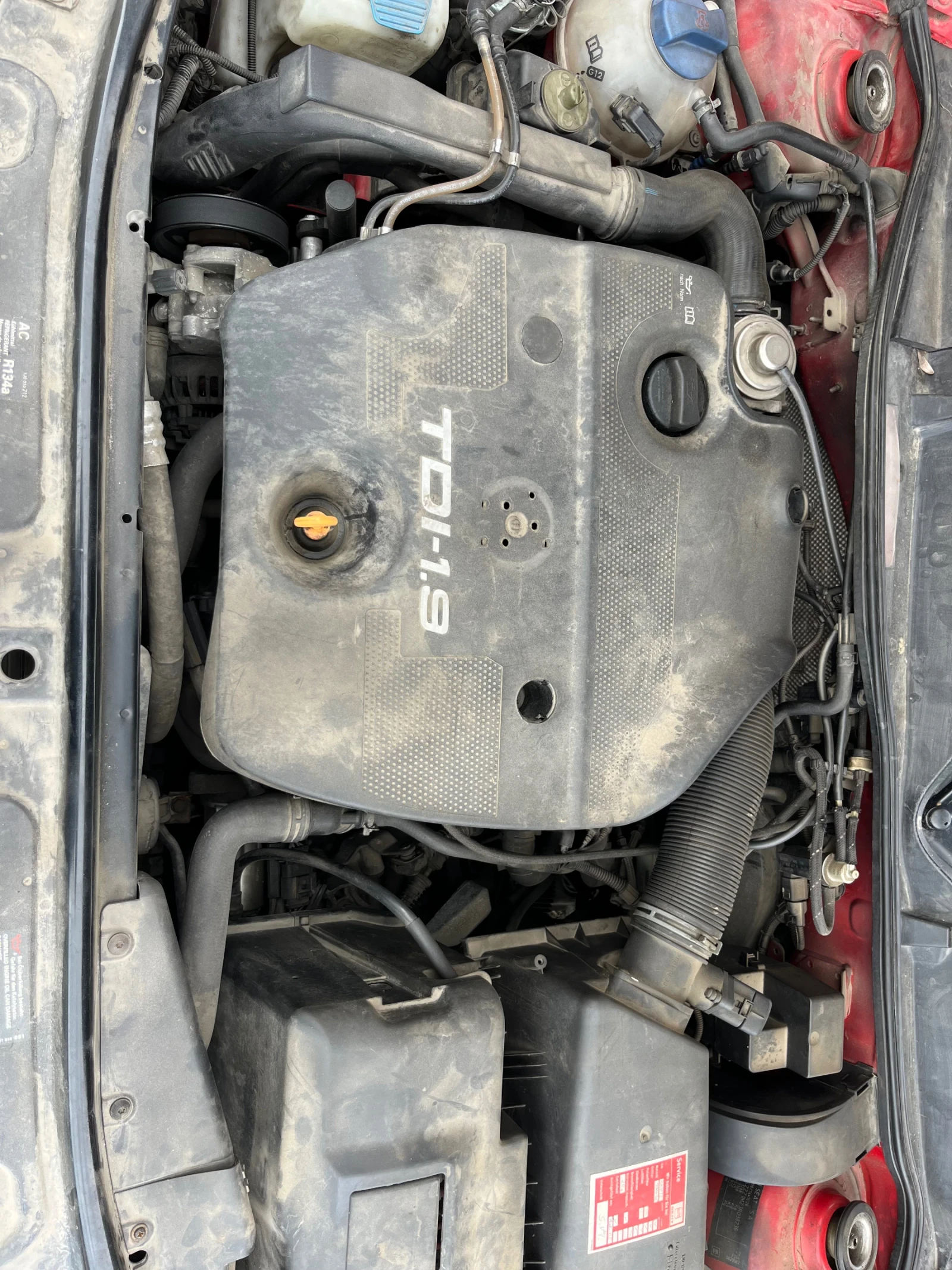 Seat Leon 1.9 TDI, снимка 7 - Автомобили и джипове - 54581660