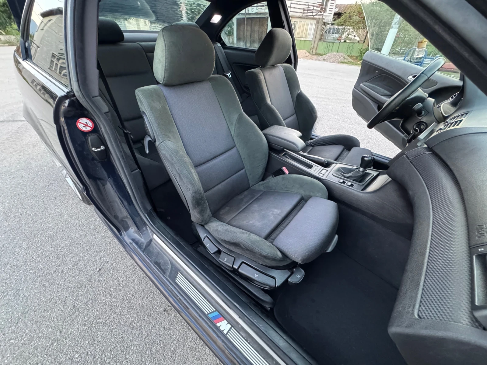BMW 320 M pack, снимка 12 - Автомобили и джипове - 55094160