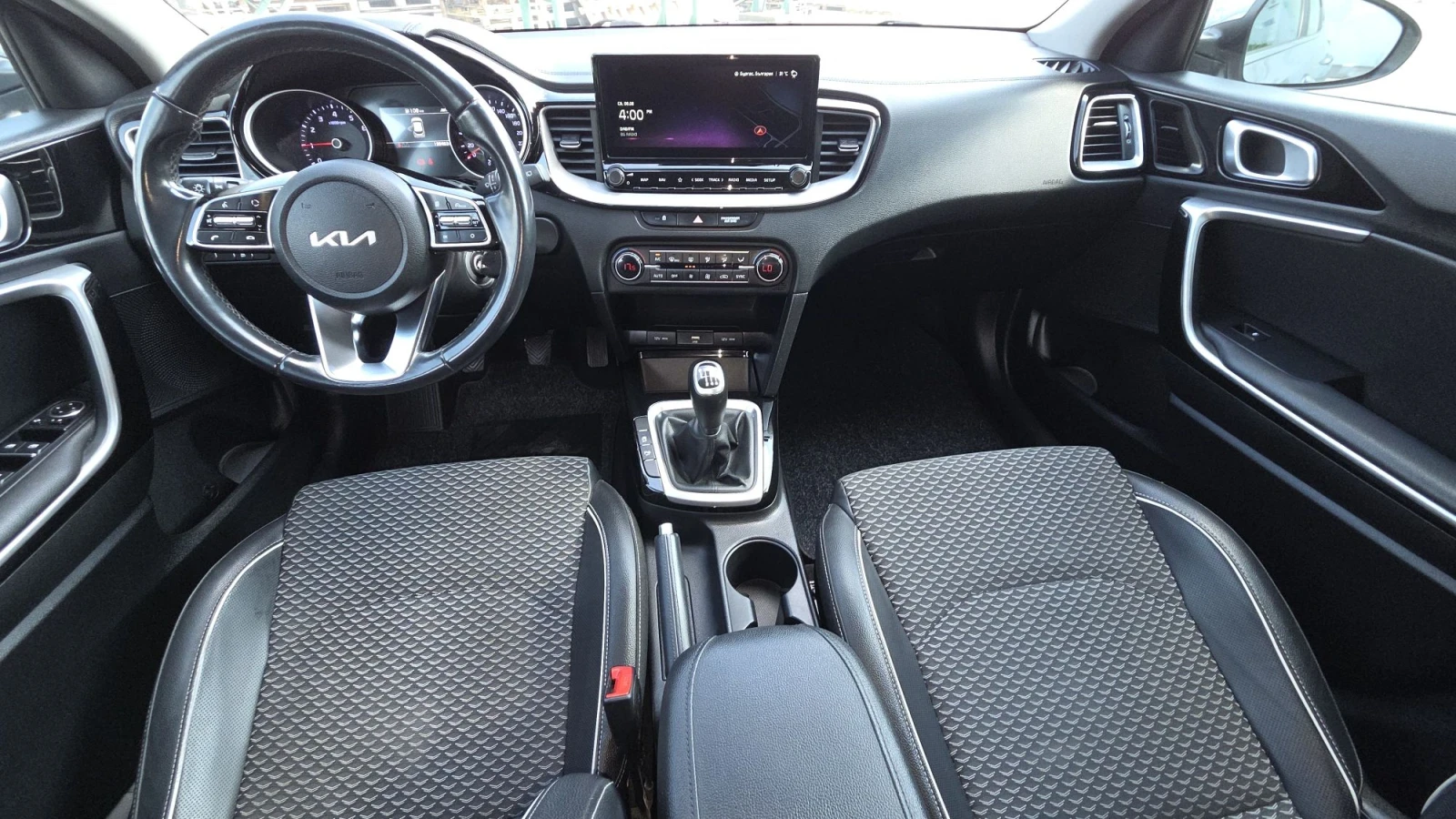 Kia XCeed 1.0 TGDI LPG, снимка 10 - Автомобили и джипове - 55390912