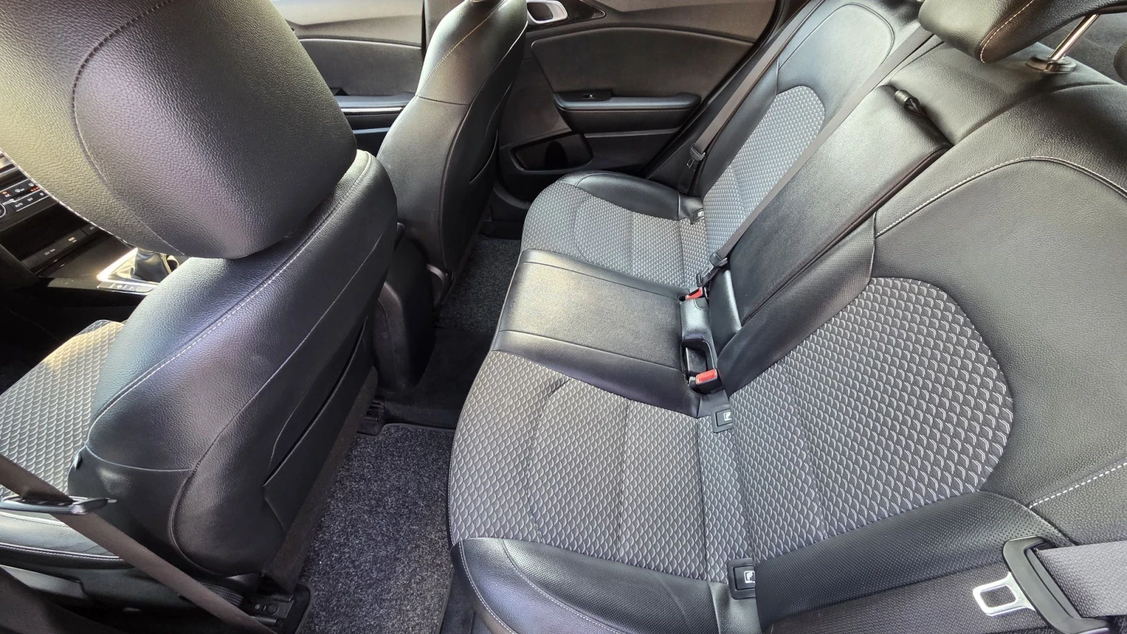 Kia XCeed 1.0 TGDI LPG, снимка 13 - Автомобили и джипове - 55390912