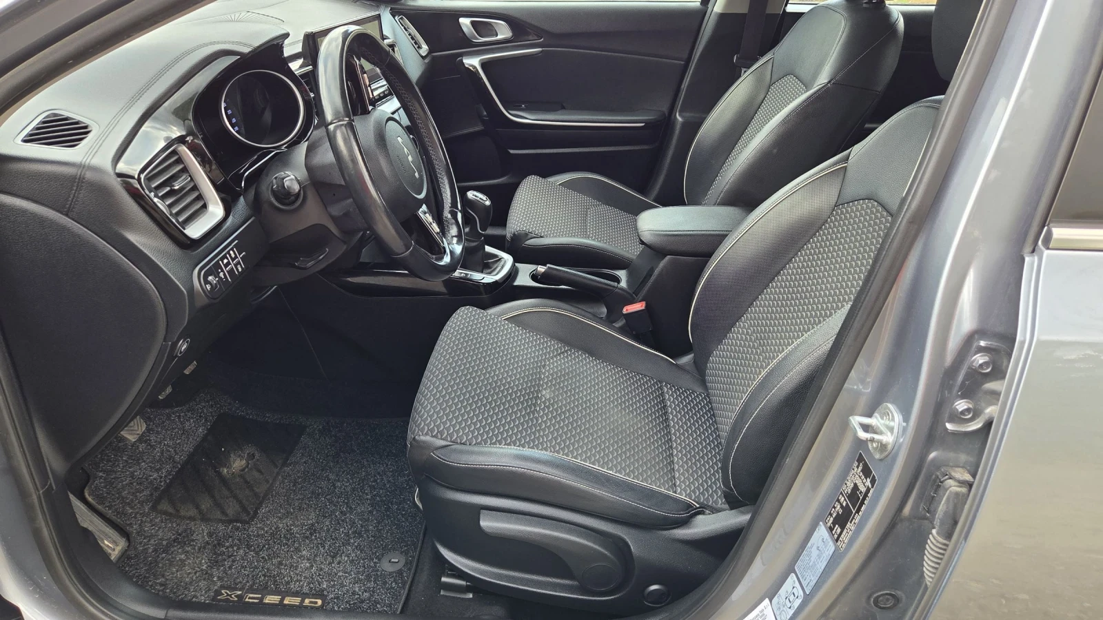 Kia XCeed 1.0 TGDI LPG, снимка 9 - Автомобили и джипове - 55211281