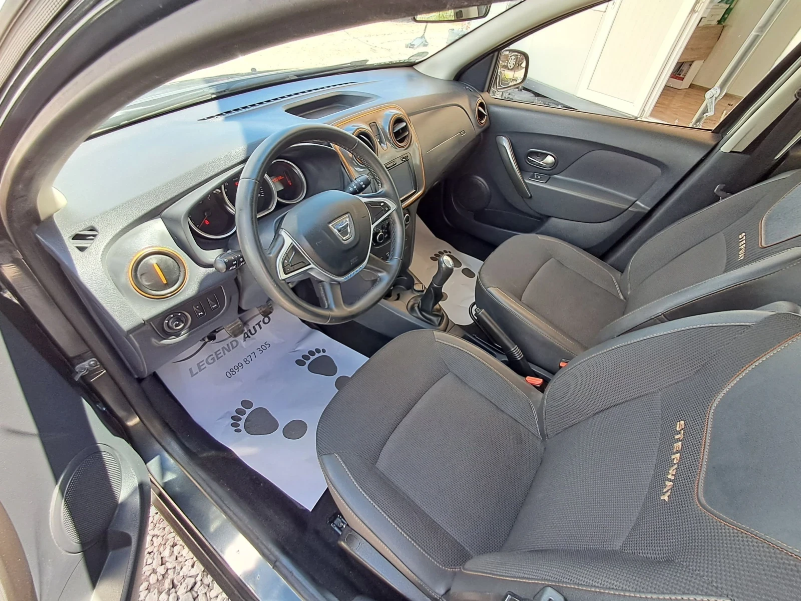 Dacia Sandero 0.9 STEPWAY НАВИГАЦИЯ 139000КМ, снимка 12 - Автомобили и джипове - 55284047