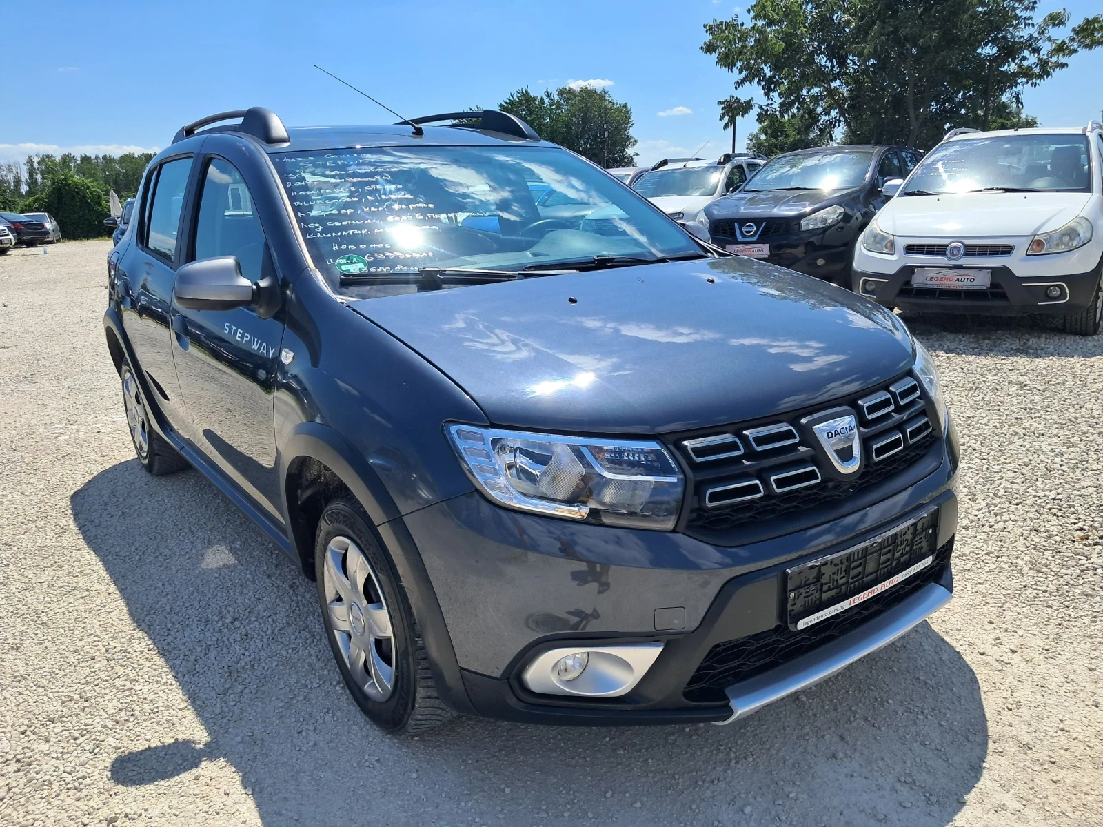 Dacia Sandero 0.9 STEPWAY НАВИГАЦИЯ 139000КМ, снимка 2 - Автомобили и джипове - 55284047