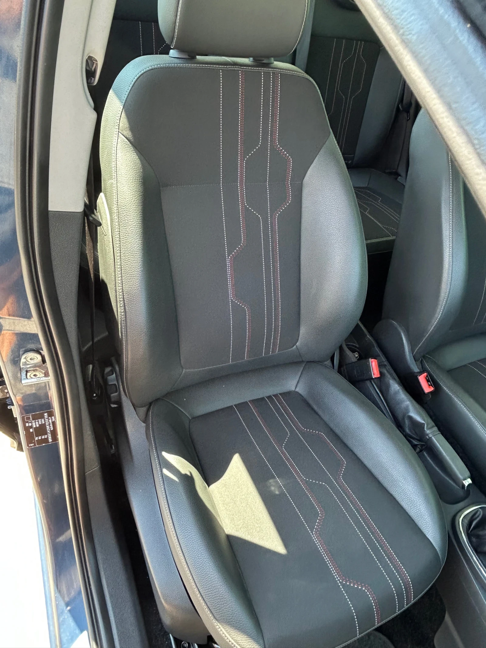 Opel Corsa 1.2 Газ, снимка 12 - Автомобили и джипове - 55610714