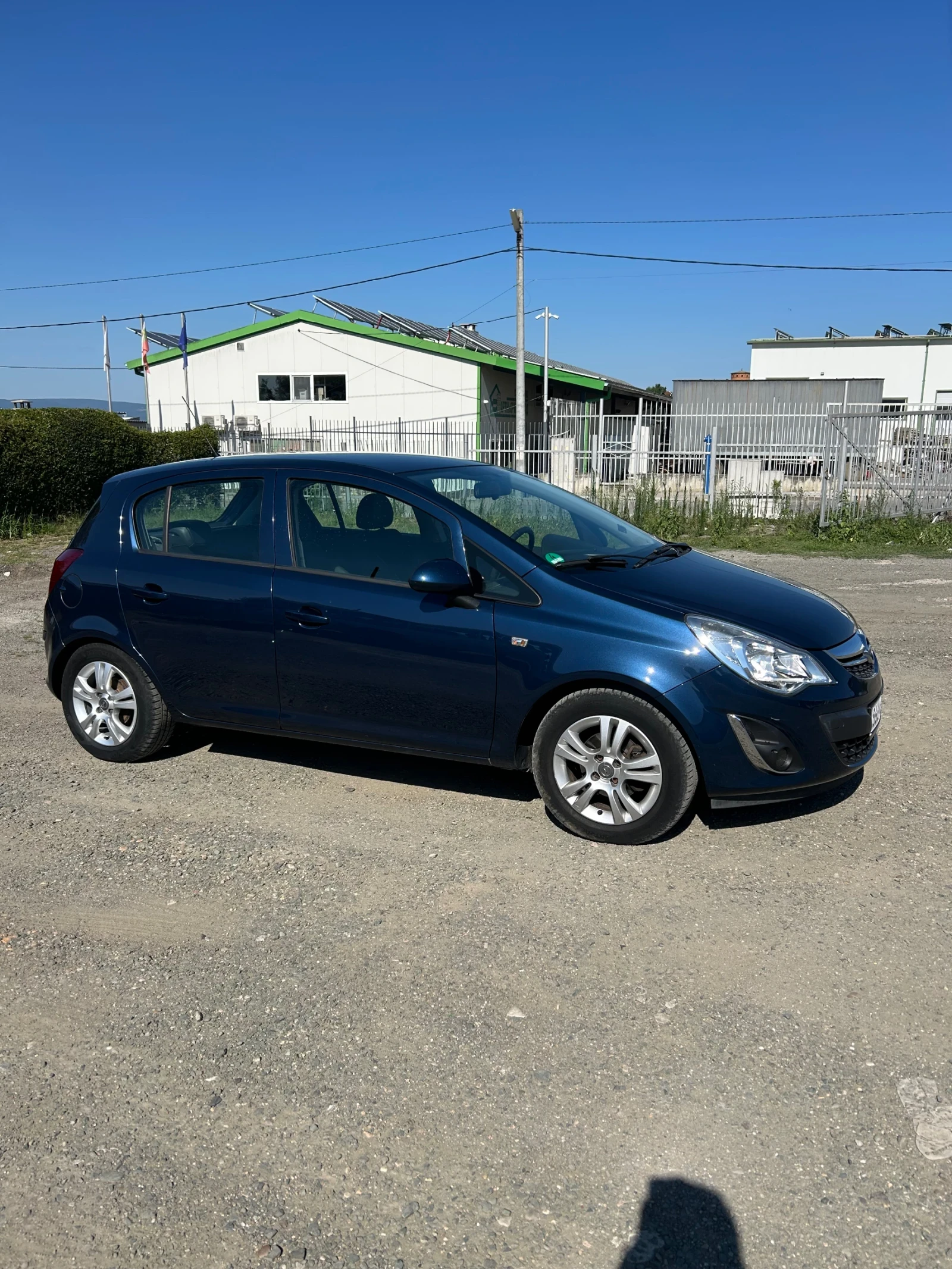 Opel Corsa 1.2 Газ, снимка 3 - Автомобили и джипове - 55610714