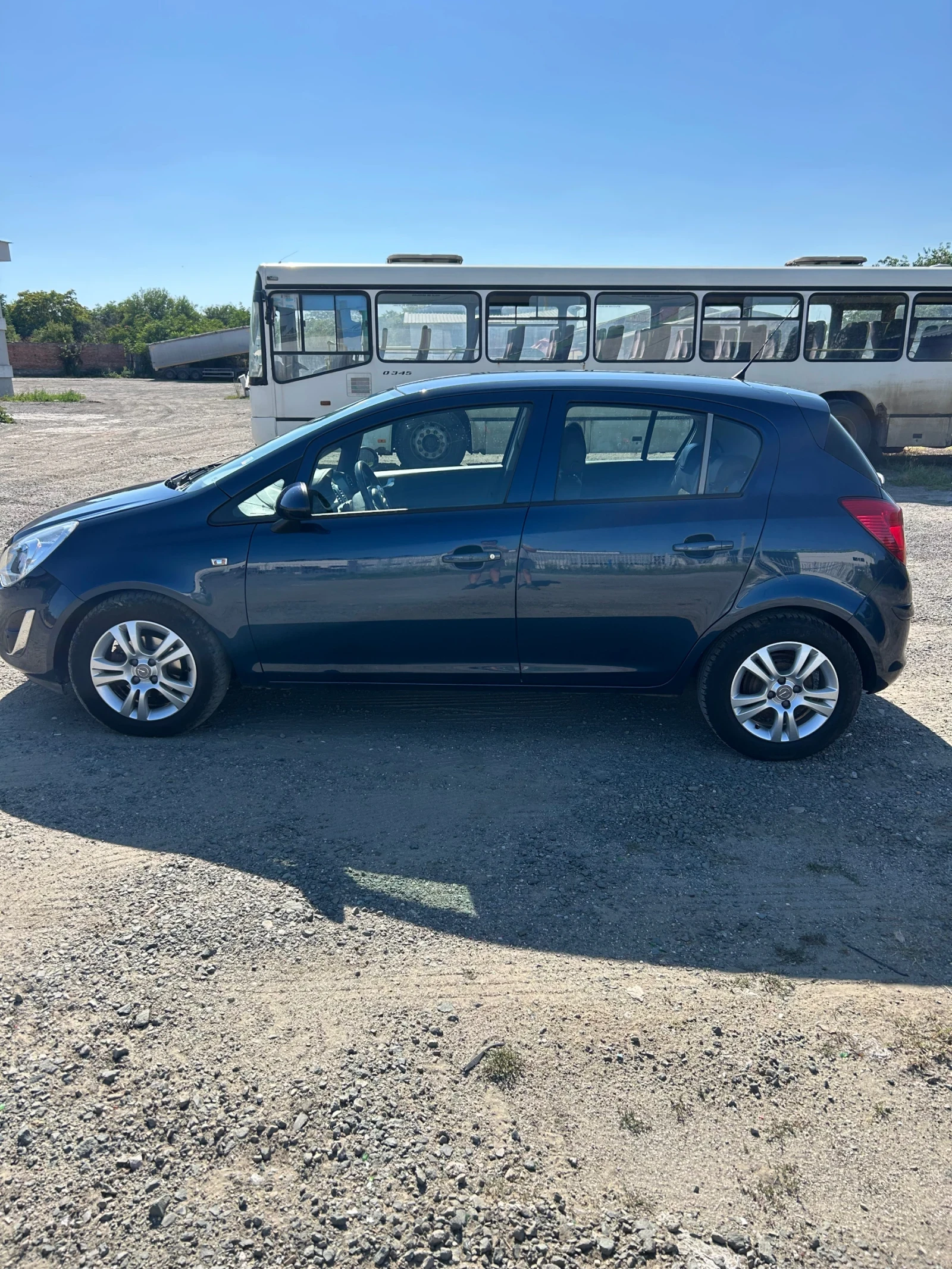 Opel Corsa 1.2 Газ, снимка 5 - Автомобили и джипове - 55610714