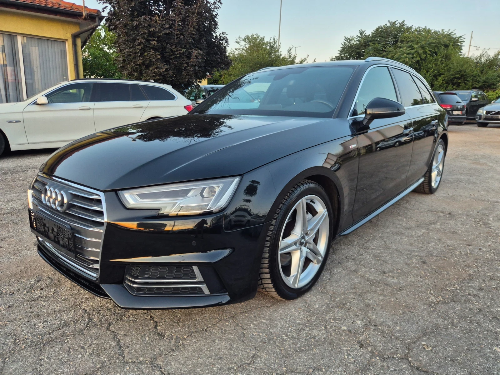 Audi A4 2.0TDI* 190KC* S-LINE* DIGITAL* LED, снимка 2 - Автомобили и джипове - 55667336